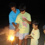 火を分けるときは同じ方向を向いて・・